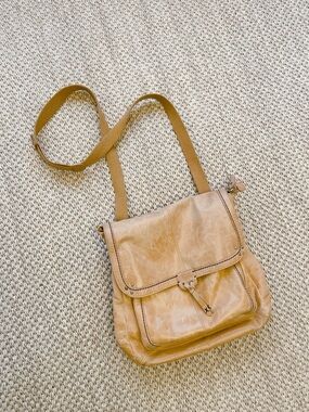 The SAK Ventura Convertible Backpack Crossbody Bag Tan Leather